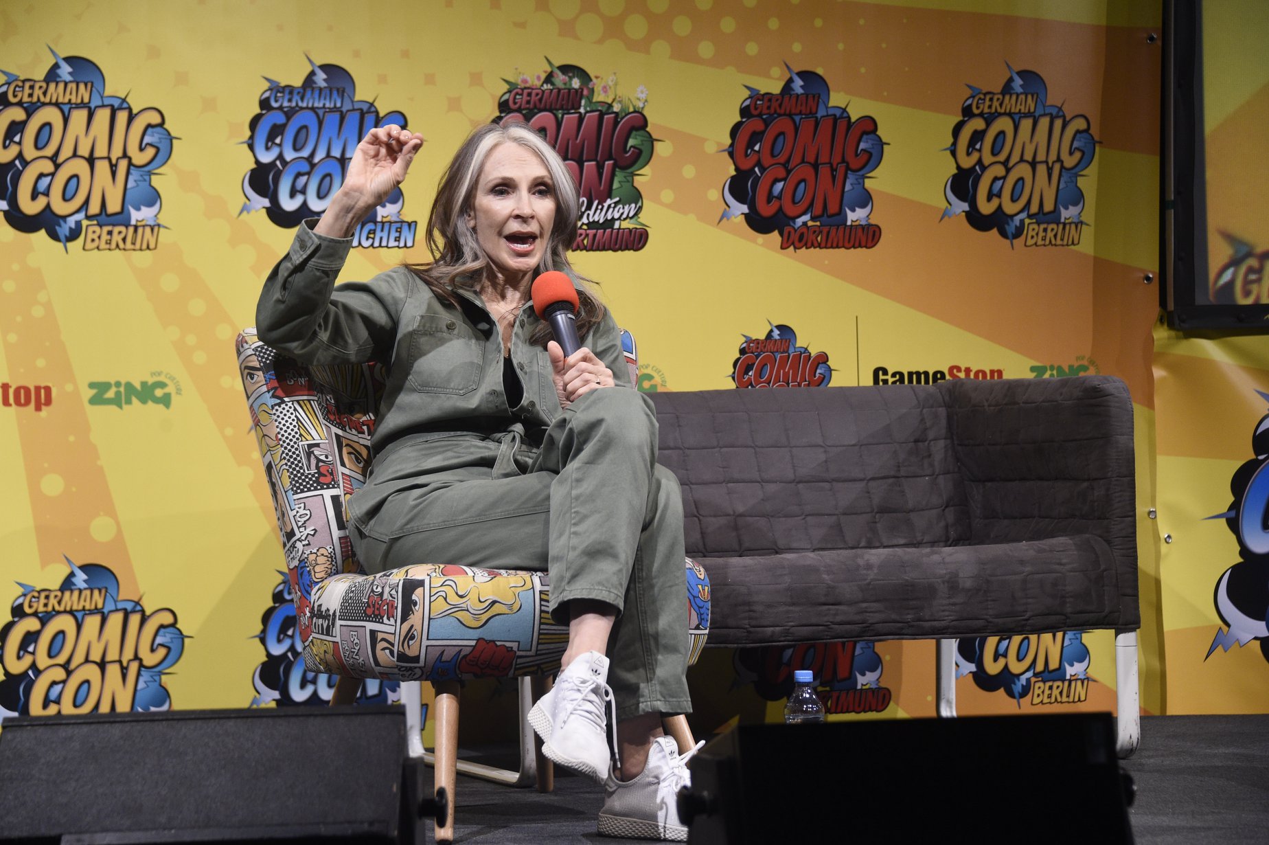 Taken from [url=https://www.facebook.com/pg/GermanComicCon/photos/?tab=album&album_id=2356753204370779]German Comic Con[/url]
