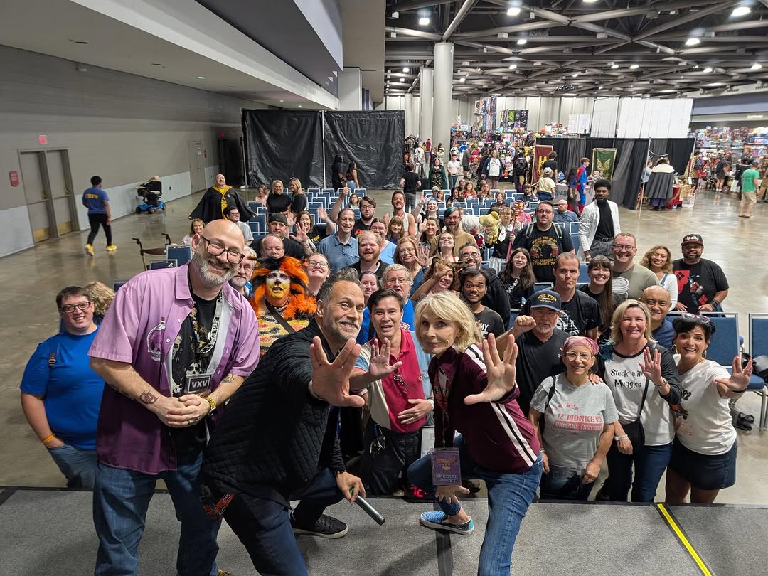 Taken from [url=https://www.instagram.com/southalabamacomiccon/]South Alabama Comic Con[/url]
